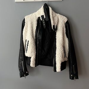 BlankNYC faux leather and shearling Moto jacket in great condition!